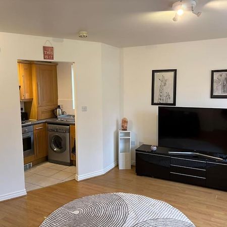 Newly Refurbished Flat In Kings Heath Apartment Birmingham Bagian luar foto