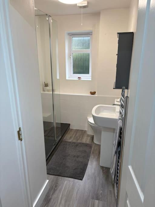 Newly Refurbished Flat In Kings Heath Apartment Birmingham Bagian luar foto
