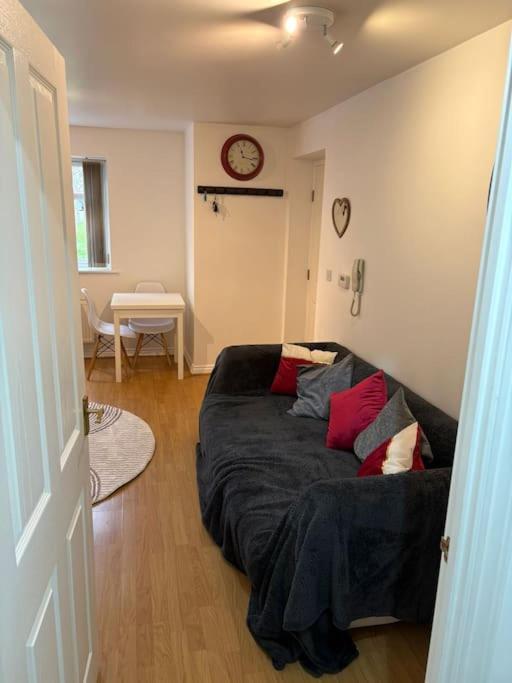 Newly Refurbished Flat In Kings Heath Apartment Birmingham Bagian luar foto